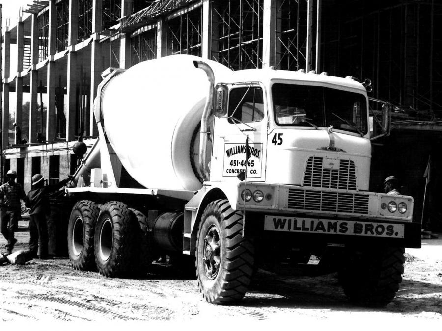  Mack H-80 Mixer 1953 года  (фото 1 из 1)